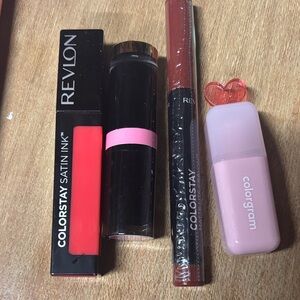 Revlon ColorStay Satin Ink Lipstick - Vibrant Coral
